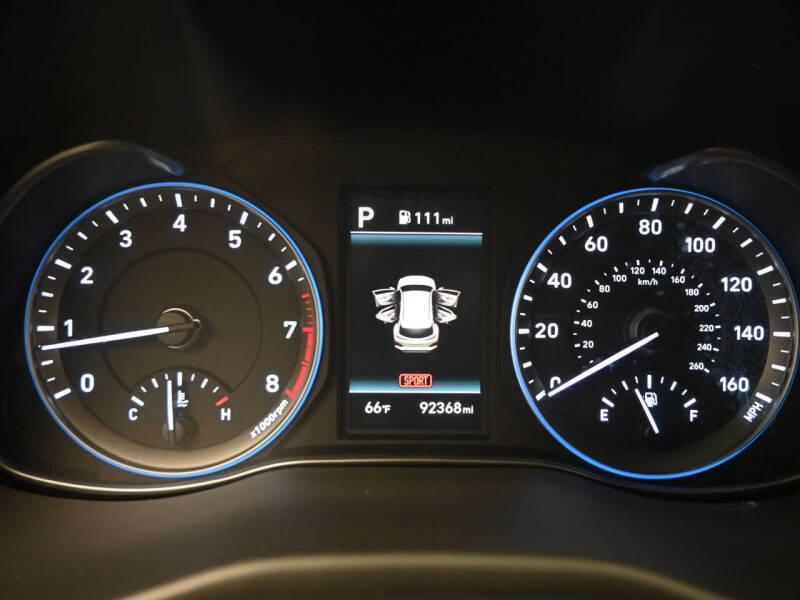 2020 Hyundai Kona SEL Plus