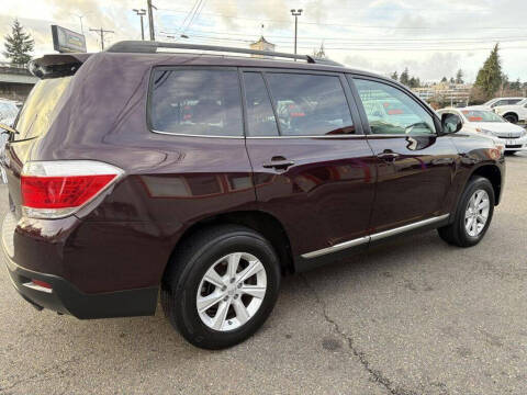 2013 Toyota Highlander Plus