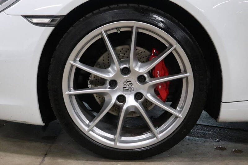 2016 Porsche 911 Carrera