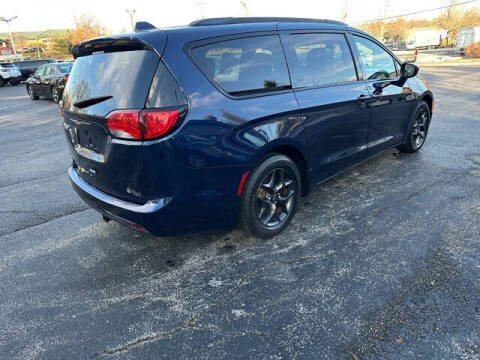 2018 Chrysler Pacifica Touring Plus