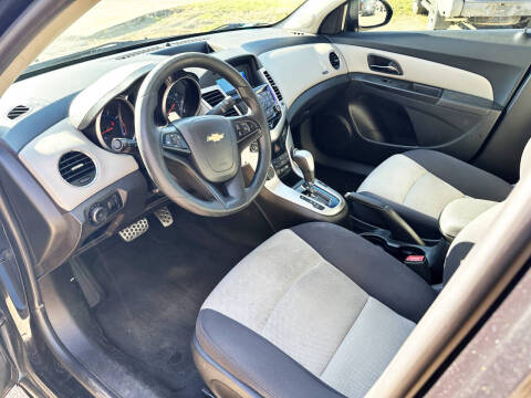2013 Chevrolet Cruze LS Auto