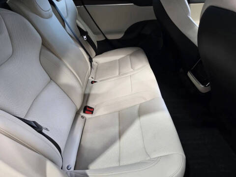 2022 Tesla Model S