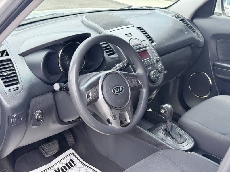 2011 Kia Soul +