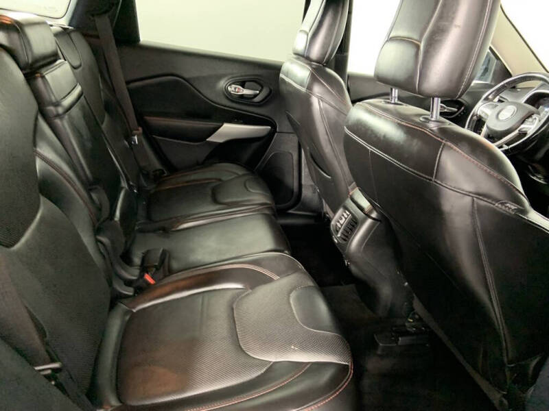 2018 Jeep Cherokee Trailhawk