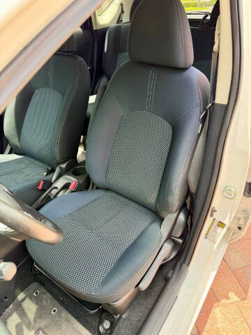 2014 Nissan Versa Note SV