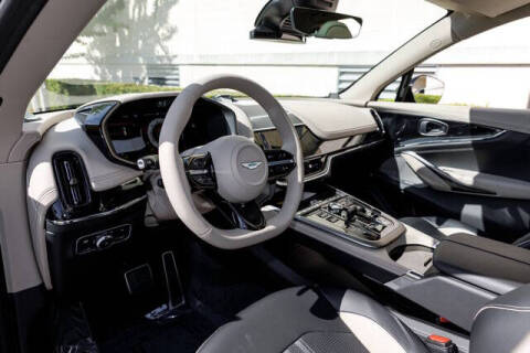 2026 Aston Martin DBX 707