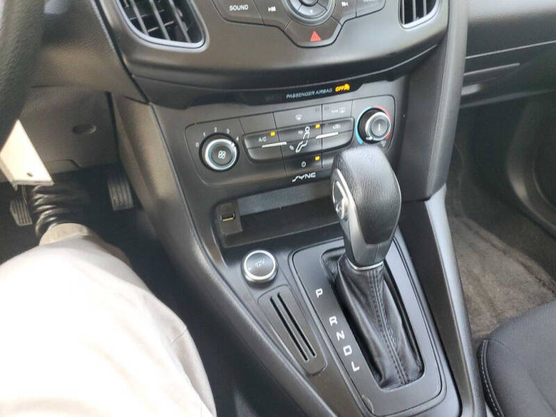 2017 Ford Focus S