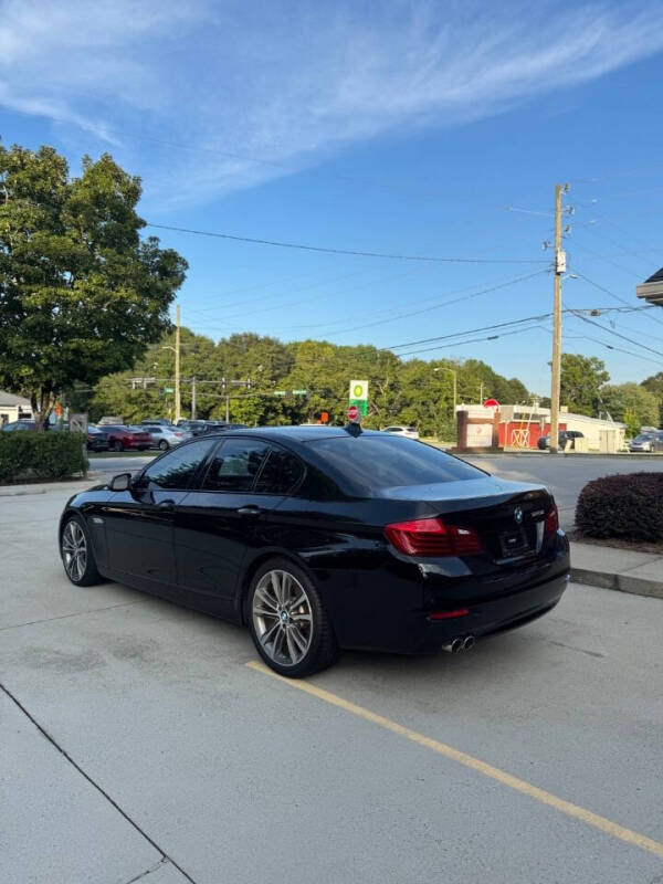 2016 BMW 5 Series 528i