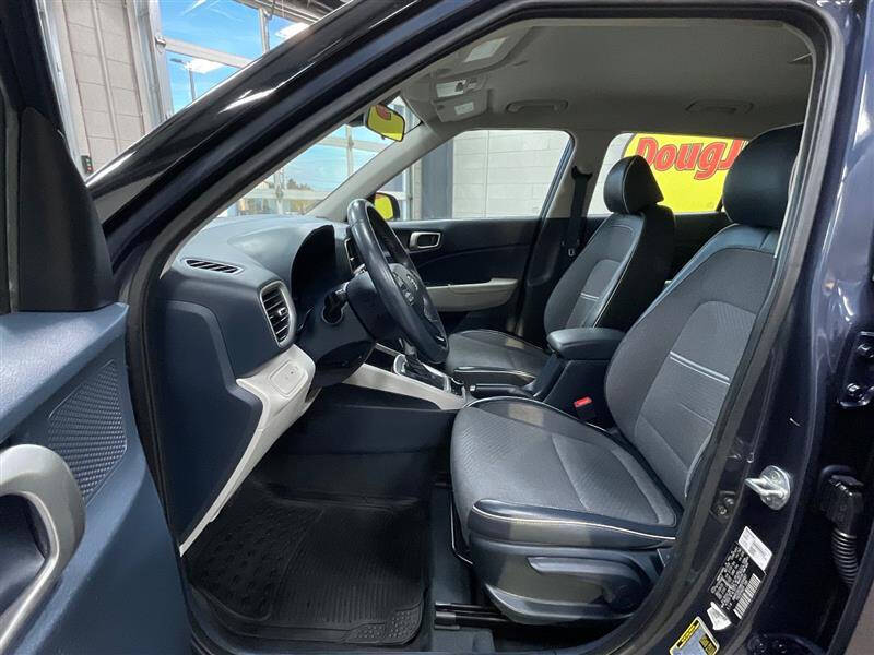 2021 Hyundai Venue Denim