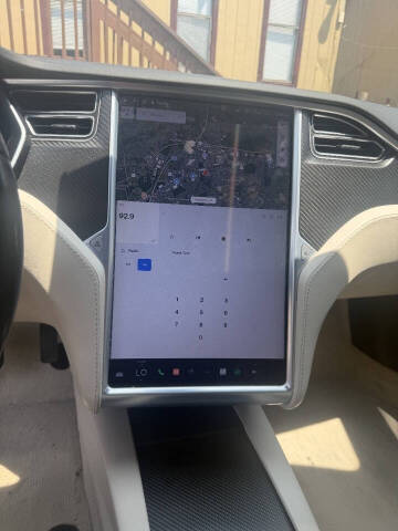 2017 Tesla Model S 75D