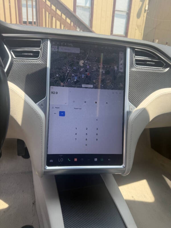 2017 Tesla Model S 75D
