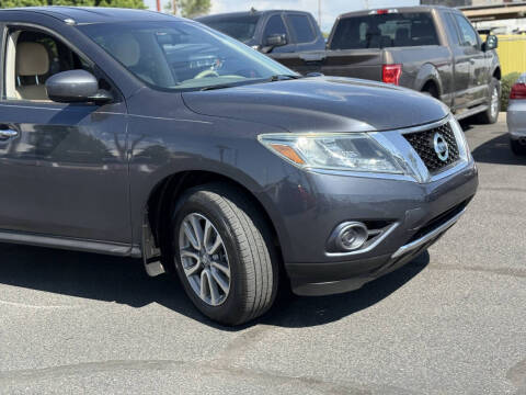 2014 Nissan Pathfinder S