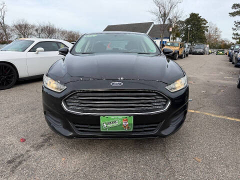 2014 Ford Fusion SE