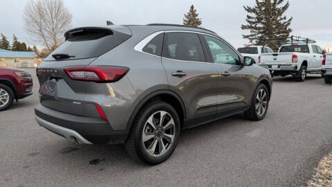 2024 Ford Escape Platinum