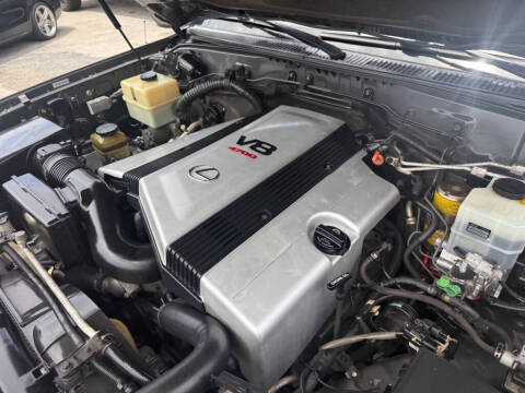 2003 Lexus LX 470