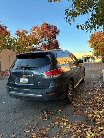 2014 Nissan Pathfinder S