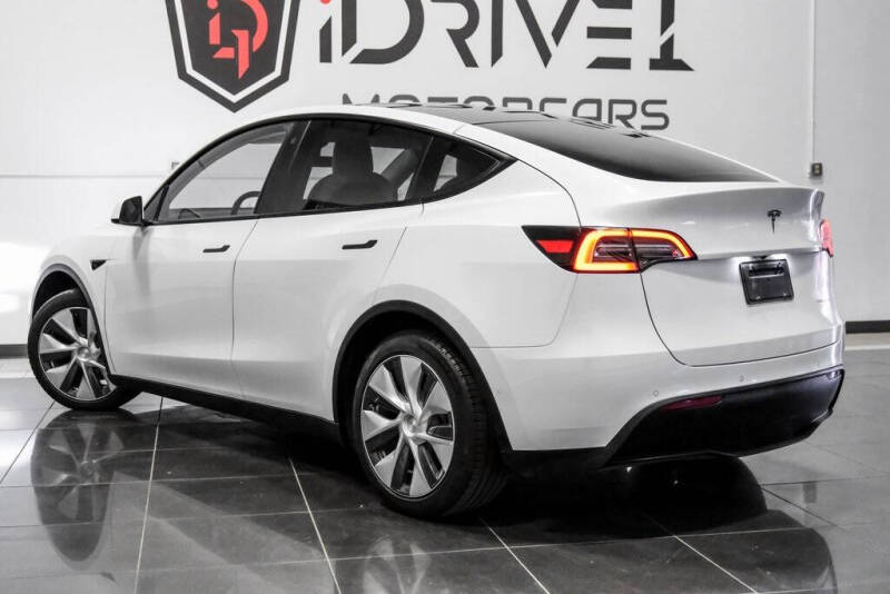 2022 Tesla Model Y Long Range