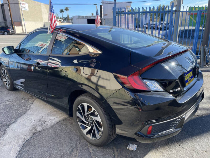2017 Honda Civic LX-P
