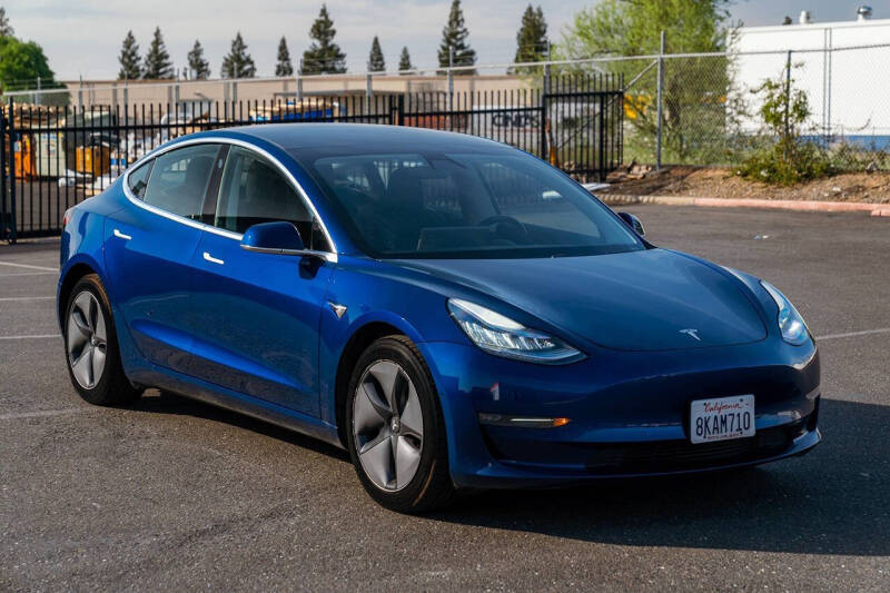 2019 Tesla Model 3 Long Range