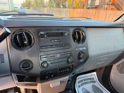 2012 Ford F-350 Super Duty XL