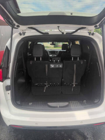 2018 Chrysler Pacifica Touring L Plus