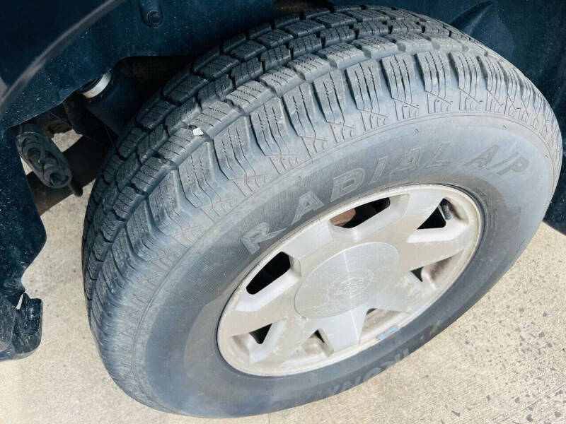 2003 Cadillac Escalade