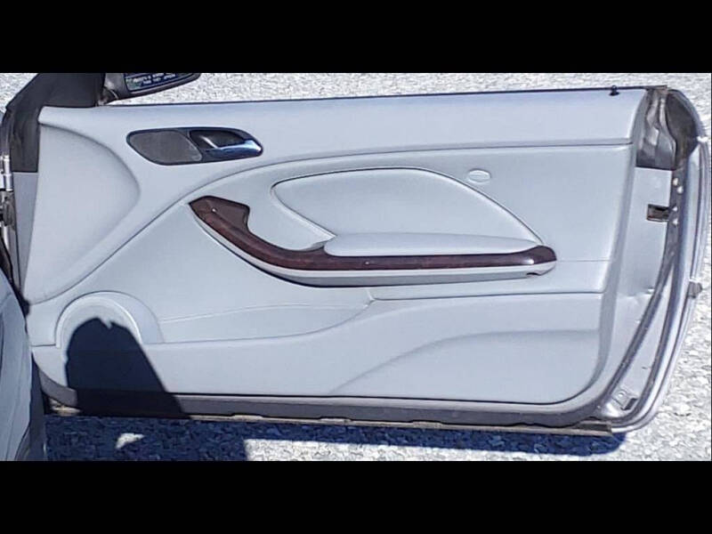 2005 BMW 3 Series 325Ci