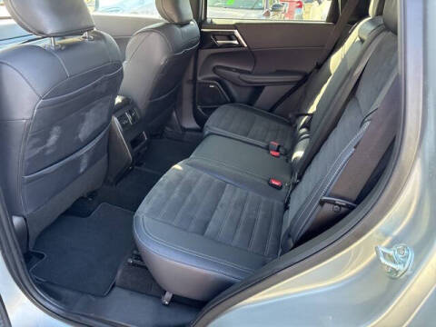 2025 Mitsubishi Outlander