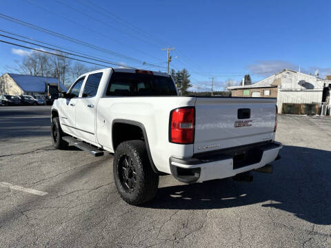 2017 GMC Sierra 3500HD Denali