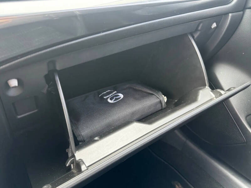 2015 Mazda MAZDA6 i Sport