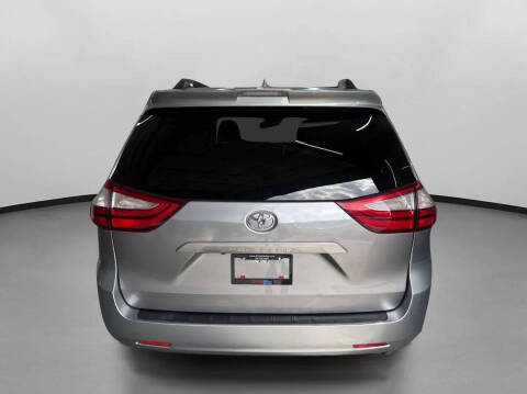 2018 Toyota Sienna