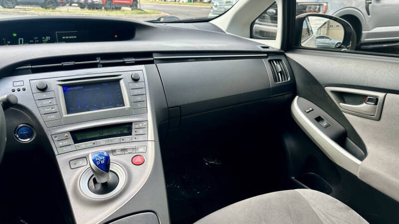 2015 Toyota Prius Two