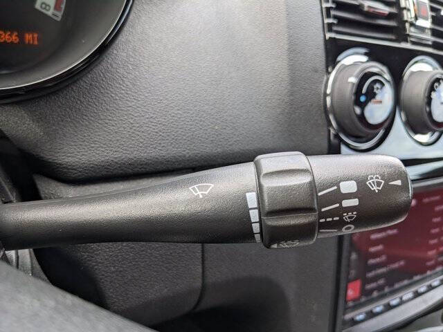 2008 Saturn SKY Red Line