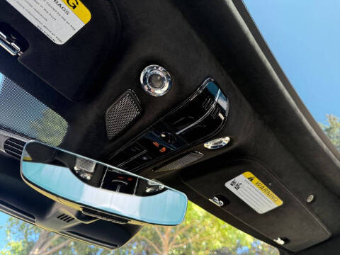 2025 Aston Martin Vanquish