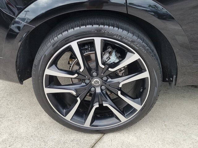 2023 Volvo XC60 B5 Ultimate Bright Theme