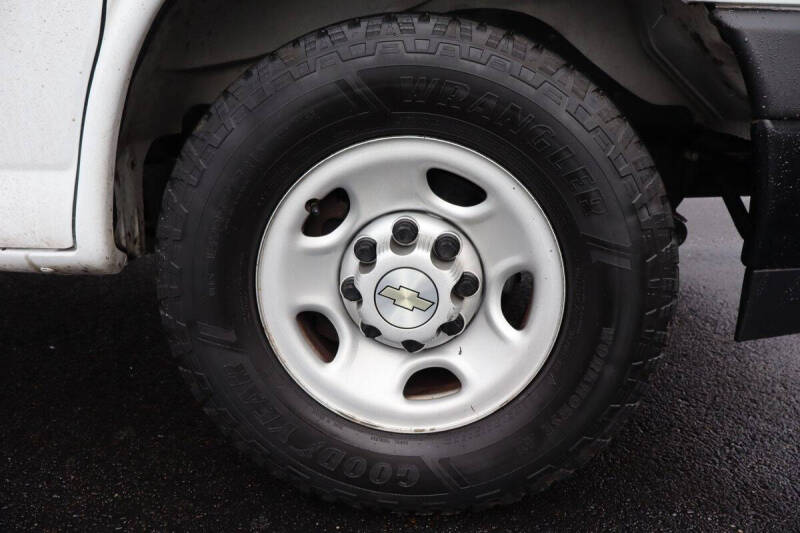 2021 Chevrolet Express 2500