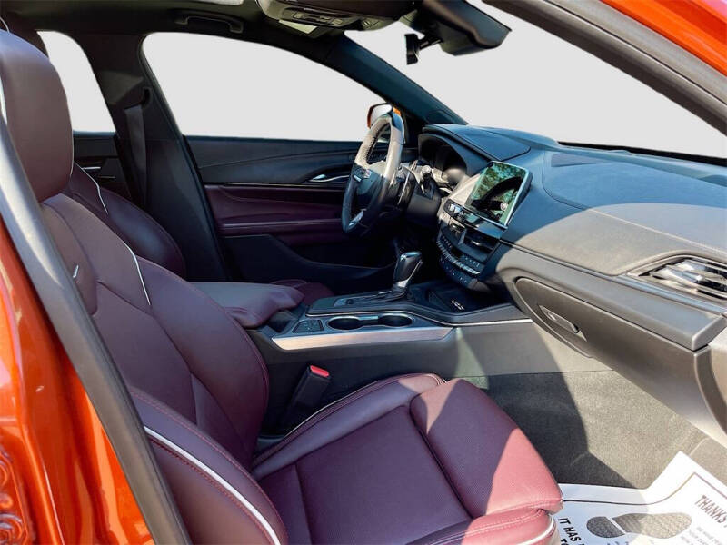 2023 Cadillac CT4 Sport