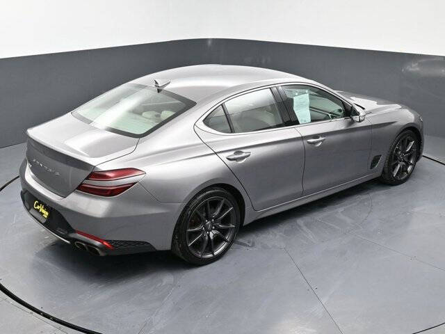 2023 Genesis G70
