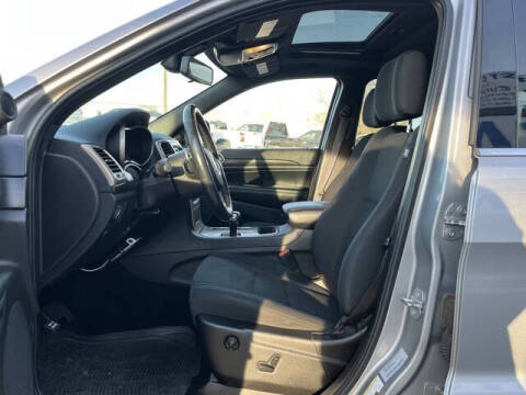 2015 Jeep Grand Cherokee Laredo