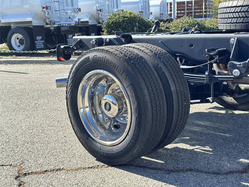 2025 Ford F-550 Super Duty