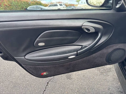 2001 Porsche 911 Carrera