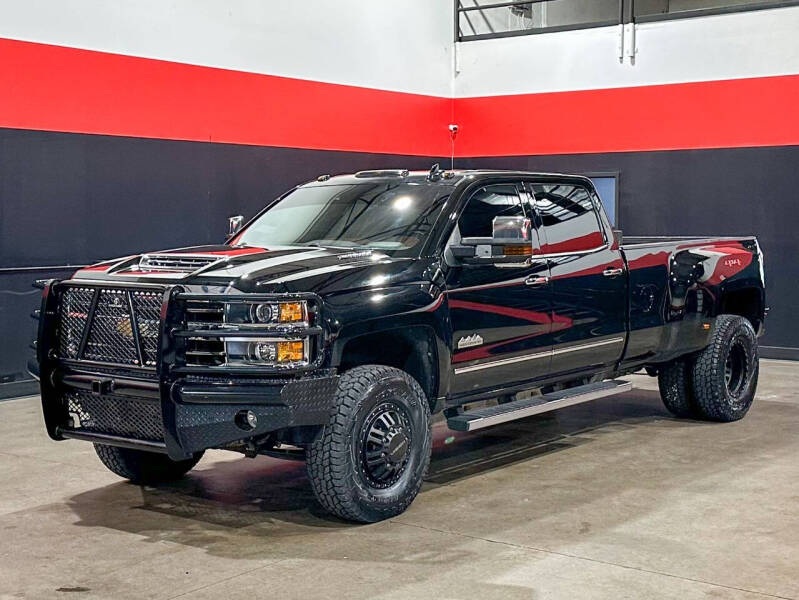 2019 Chevrolet Silverado 3500HD High Country's photo