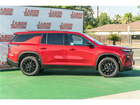 2024 Chevrolet Traverse LT