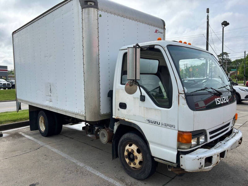 2004 Isuzu NPR