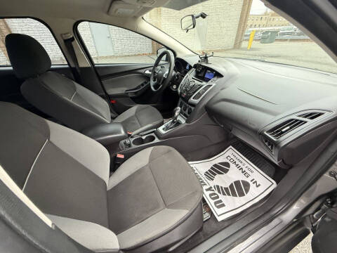 2012 Ford Focus SE