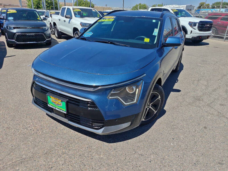 2023 Kia Niro SX