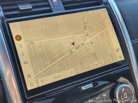 2024 Land Rover Discovery P300 Dynamic SE