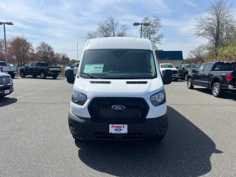 2025 Ford Transit 250