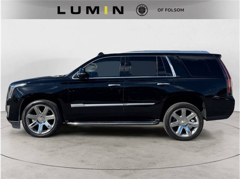 2020 Cadillac Escalade Luxury