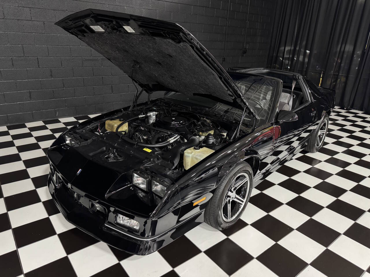 1986 Chevrolet Camaro 80